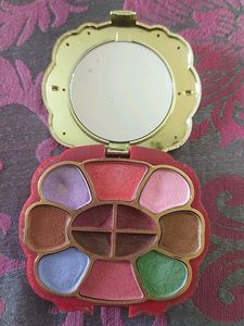 Mini Makeup Kit With Brush