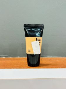 Maybelline Fit Me Foundation - Shade 128
