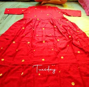 ♥️ 🍒 Embroidery Gown