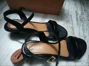 Chic Black Strap Heels