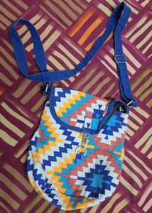 printed cloth sling bag with zip inside