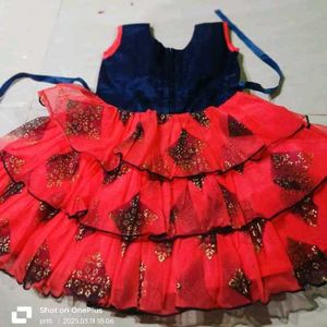 Beautiful Ruffled Party Dress for Girls