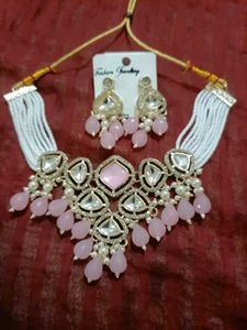Elegant Pink Stone Choker Necklace Set