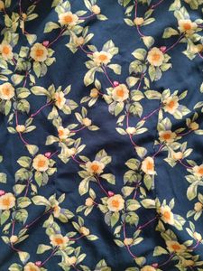 Chic Floral Print Button-Up Shirt