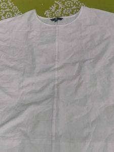 Plus size White Lace Sleeve Top