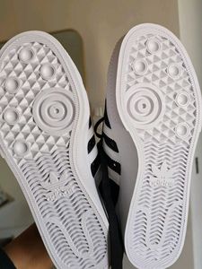 🔻PRICE DROP- ADIDAS Originals Nizza Platform Shoe