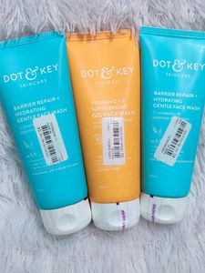 Seal Pack Dot &amp; Key Facewash Wash