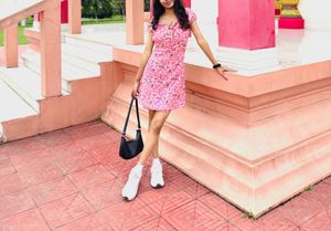 Chic Pink Floral Print Mini Dress