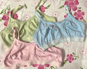 sports Bras - Comfortable & Stylish