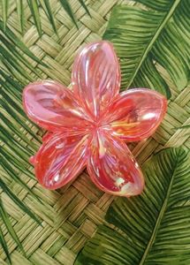 set of a bow and clluter
