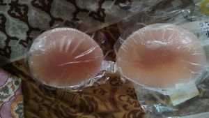 Strapless Adhesive Bra