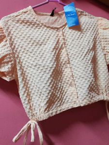 Chic Textured Cropped Top