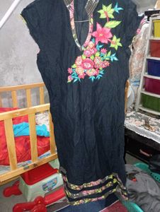 Black Kurta with Floral Embroidery
