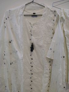 Elegant White Kurta Set with Embellishments