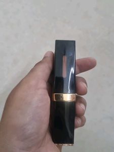 Manish Malhotra Liquid Matte Lipstick