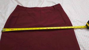 Tommy Hilfiger Burgundy Knee-Length Skirt,