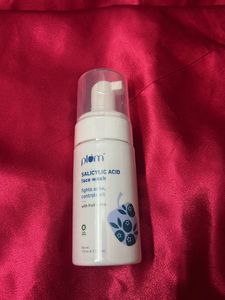 Plum Salicylic Acid Face Wash