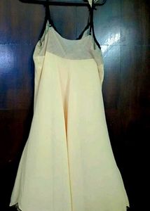 Elegant Lace Trim Chemise
