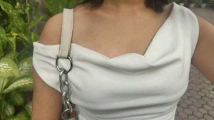 Stylish White Cowl Neck Sleeveless Top