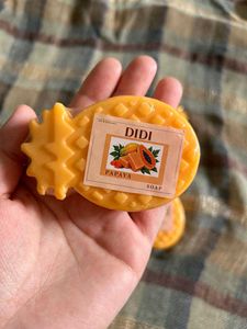 DIDI Aloe Vera &amp; Papaya Soaps Set