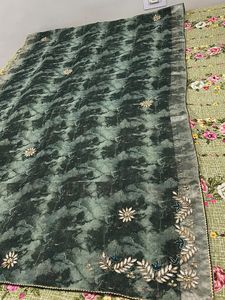 New- Elegant Embroidered 🪩Gottapatti Saree