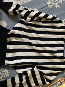Trendy elegant style knit Top