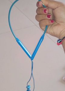Blue Wireless Earphones combo
