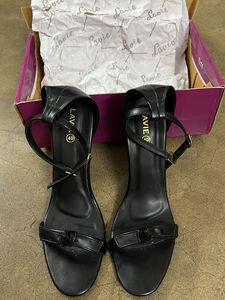 Chic Black Ankle Strap Heels