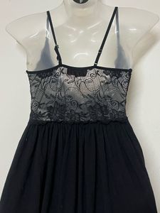 Pintresty Black Lace Trim Nightgown