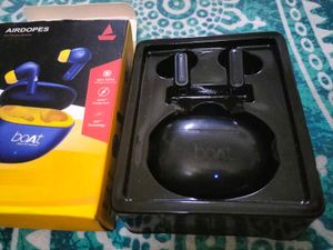 boAt Airdopes G-009 Wireless Earbuds