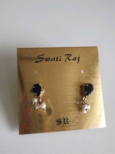 Elegant Black & Pearl Dangle Earrings