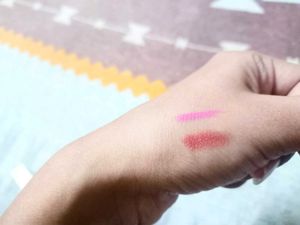 Combo Of Two Lipsticks