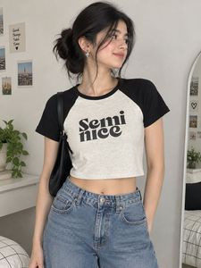Cute graphic crop T-shirt