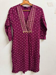 Saaki Kurta Pant Set