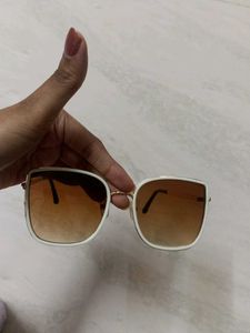 Chic Oversized Square Sunglasses