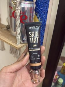 Insight Skin Tint Multifunctional Serum Foundation
