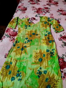 Vibrant Purple Silk Sare free suit