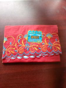 Embroidered Red inskirt 7 parts new