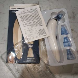 DermaSuction Pore Cleaning Device