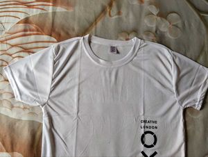 Men's White Graphic T-Shirt