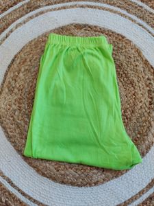 Pure Cotton Parrot Green Leggings