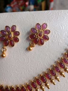 Pearl Necklace Set