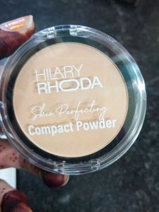 Hilary Rhoda Skin Perfecting Powder