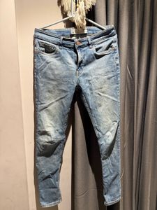 Light Wash Slim Fit Jeans