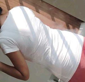 2 White T-Shirt