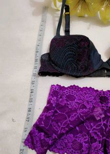 Very Sexy And Beautiful Bra With Penty