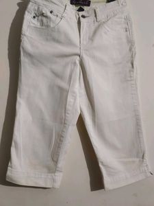 Cream Coloured Capri