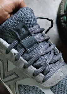Price reduced!!!Original New Balance Gray Running