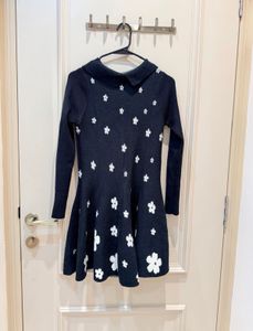 Chic Black Floral Knit Dress