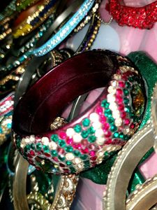 Vibrant Beaded Bangle Bracelet